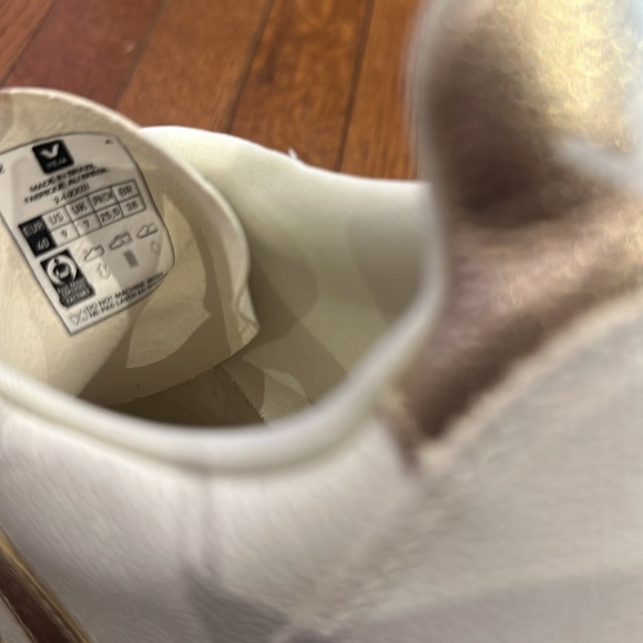 Veja sneakers - Picture 5 of 7